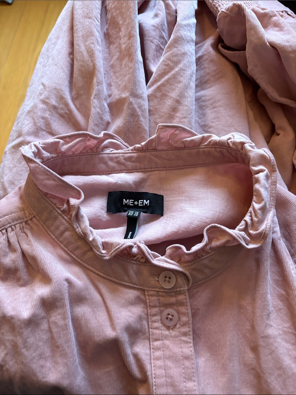 ME+EM Micro Cord Super Soft Pink Ruffle-Neck Button-Front Shirt - Picture 2 of 11